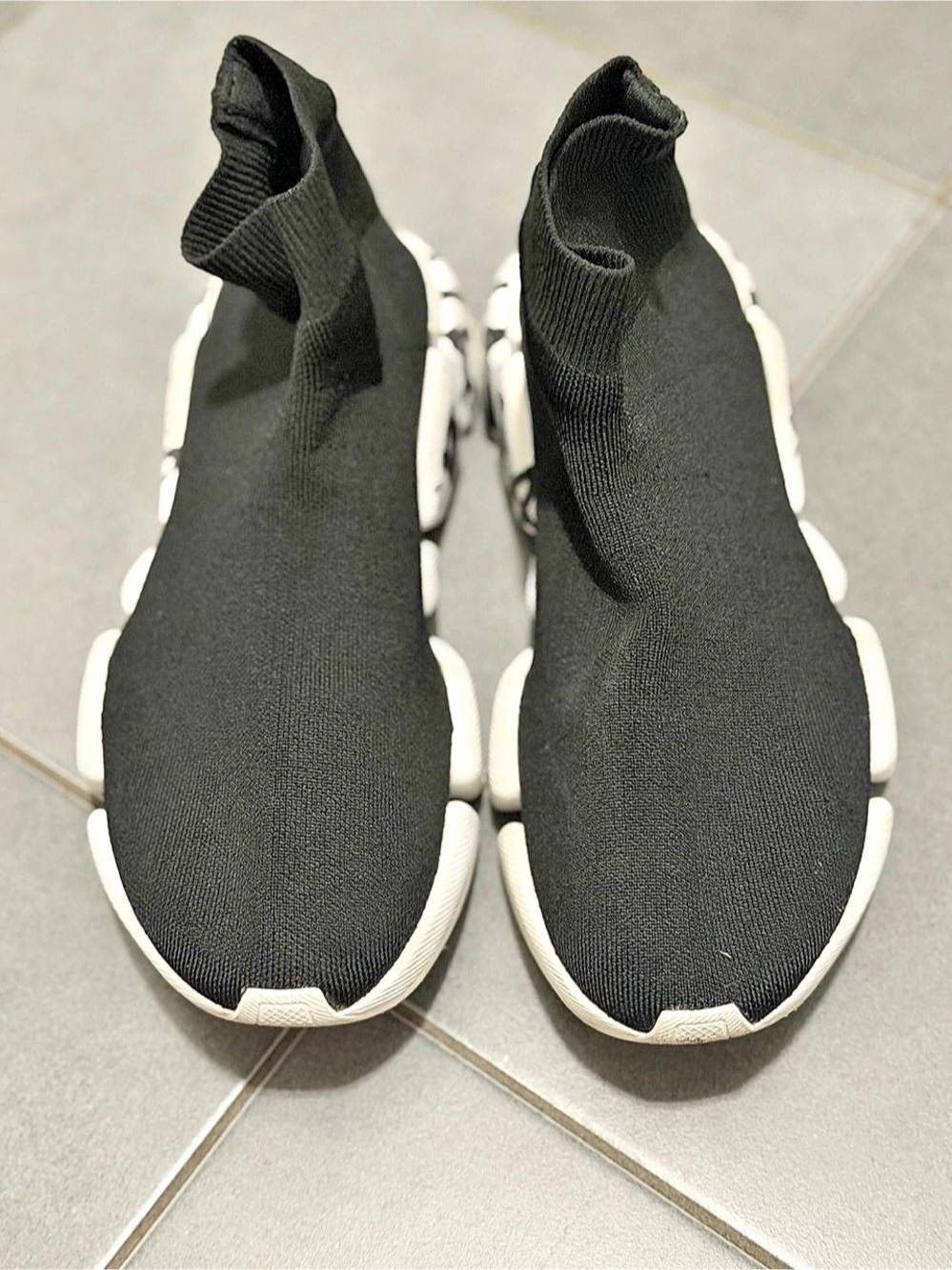 Balenciaga Speed 2.0 Graffiti Sneaker Black & White Sneakers